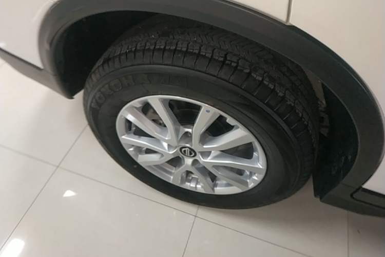 Used Nissan X-Trail 2023 Classic 2.0L Two-Wheel Drive Smart Connect & Comfort Edition Exterior 5