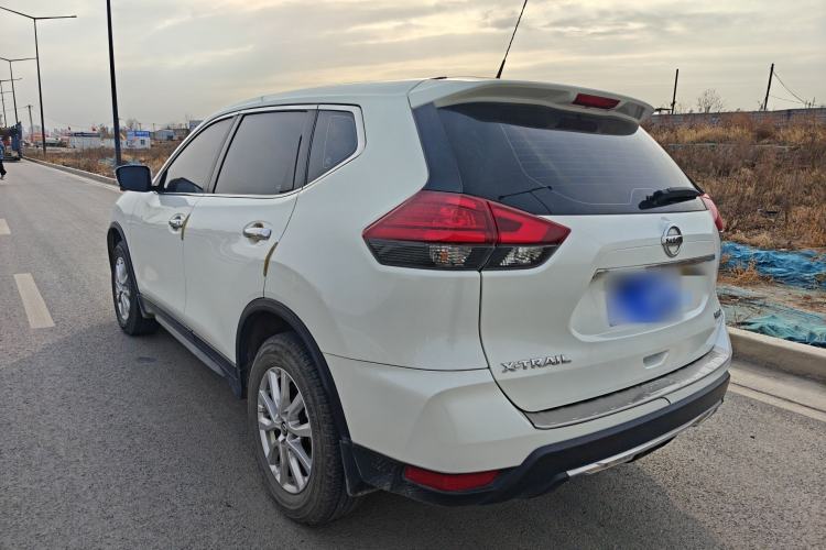 Used Nissan X-Trail 2023 Classic 2.0L Two-Wheel Drive Smart Connect & Comfort Edition Exterior 6