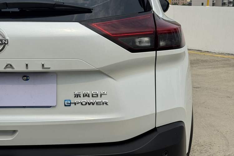 Used Nissan X-Trail 2023 e-POWER Ultra-Hybrid Dual-Motor All-Wheel-Drive Luxury Edition Exterior 7
