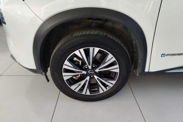 Used Nissan X-Trail 2023 e-POWER Ultra-Hybrid Dual-Motor All-Wheel-Drive Luxury Edition Exterior 7