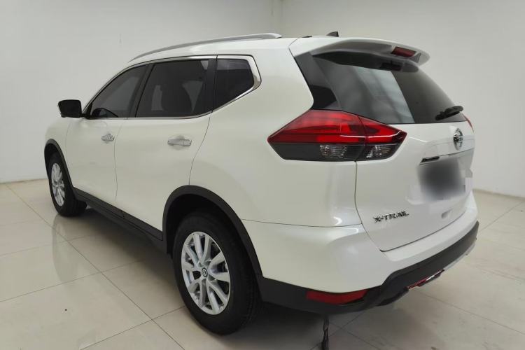 Used Nissan X-Trail 2023 Classic 2.0L Two-Wheel Drive Smart Connect Premium Edition Exterior 8