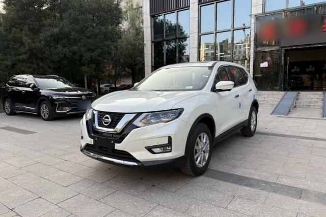 Used Nissan X-Trail 2023 Classic 2.0L Two-Wheel Drive Smart Connect Premium Edition