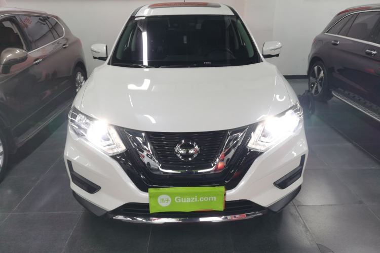 Used Nissan X-Trail 2023 Classic 2.0L Two-Wheel Drive Smart Connect & Comfort Edition Front