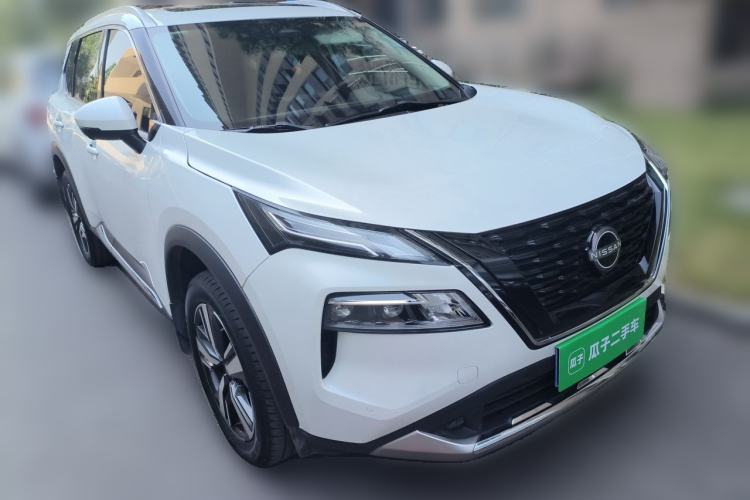 Used Nissan X-Trail 2023 e-POWER Ultra-Hybrid Dual-Motor All-Wheel-Drive Supreme Edition Front Right 45 Deg