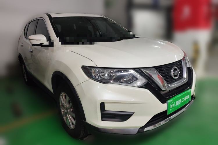 Used Nissan X-Trail 2023 Classic 2.0L Two-Wheel Drive Smart Connect & Comfort Edition Front Right 45 Deg