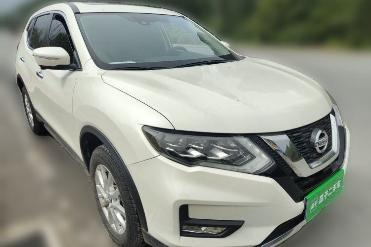 Used Nissan X-Trail 2023 Classic 2.0L Two-Wheel Drive Smart Connect Premium Edition Front Right 45 Deg