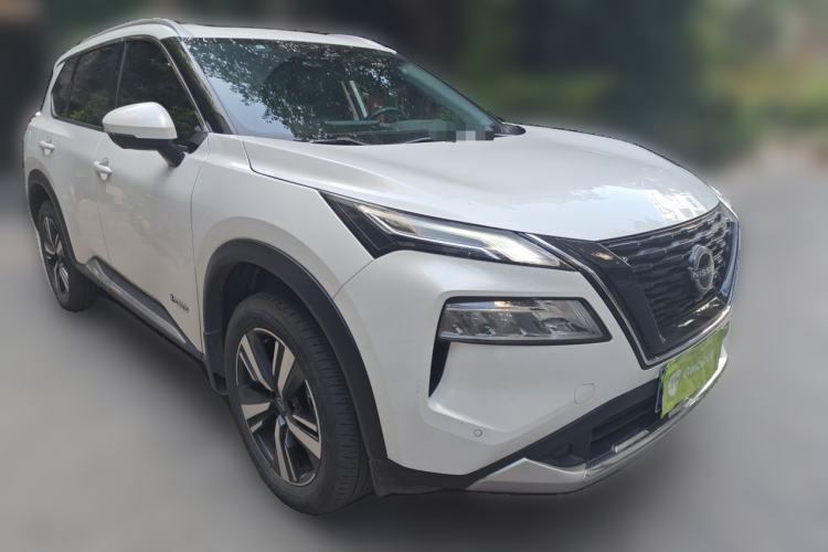 Used Nissan X-Trail 2023 e-POWER Ultra-Hybrid Dual-Motor All-Wheel-Drive Supreme Edition Front Right 45 Deg