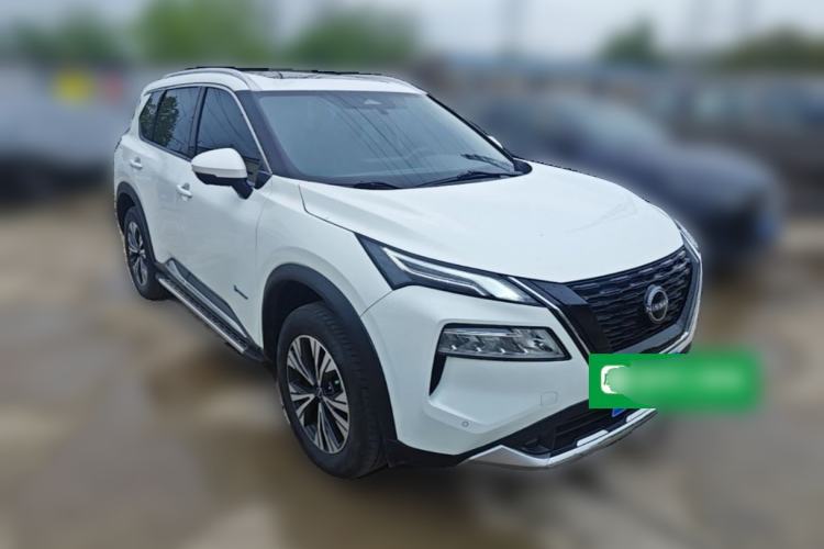 Used Nissan X-Trail 2023 e-POWER Ultra-Hybrid Dual-Motor All-Wheel-Drive Luxury Edition Front Right 45 Deg