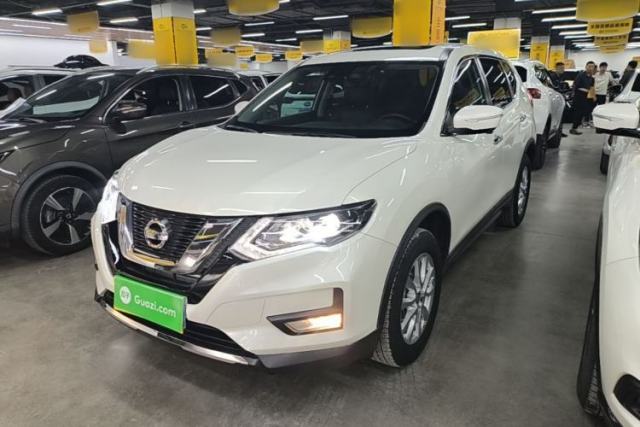Used Nissan X-Trail 2023 Classic 2.0L Two-Wheel Drive Smart Connect Premium Edition