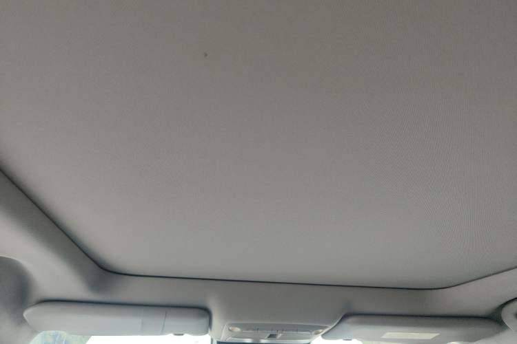 Used Nissan X-Trail 2023 Classic 2.0L Two-Wheel Drive Smart Connect Premium Edition Headliner