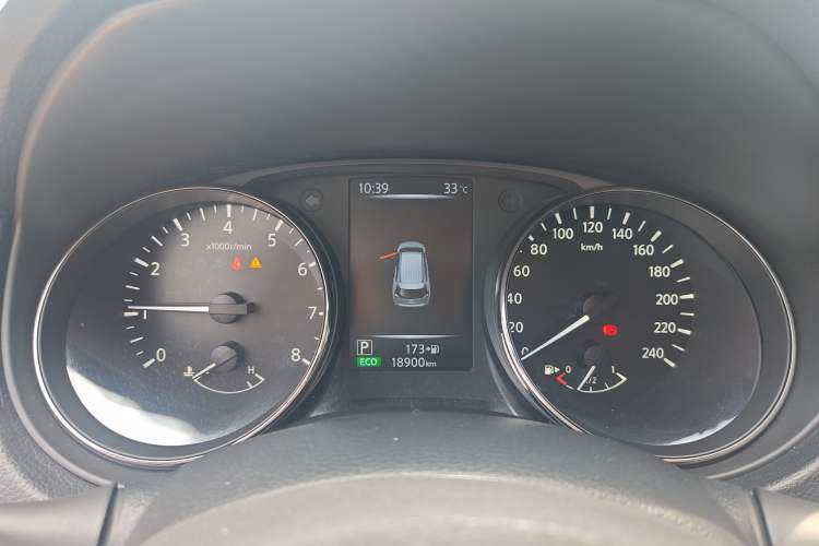 Used Nissan X-Trail 2023 Classic 2.0L Two-Wheel Drive Smart Connect Premium Edition Instrument Cluster