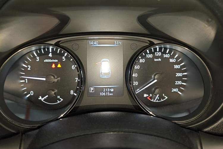 Used Nissan X-Trail 2023 Classic 2.0L Two-Wheel Drive Smart Connect & Comfort Edition Instrument Cluster