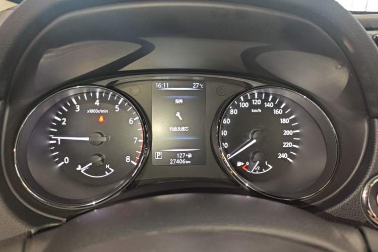 Used Nissan X-Trail 2023 Classic 2.0L Two-Wheel Drive Smart Connect Premium Edition Instrument Cluster