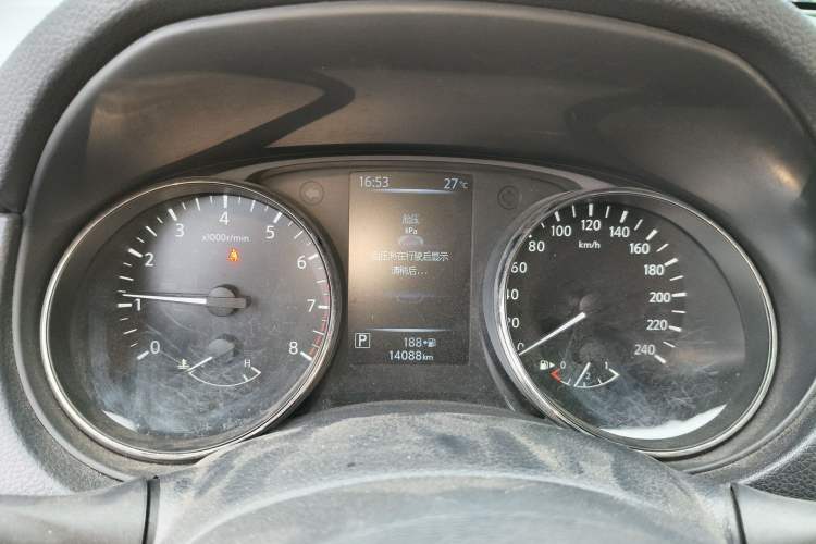 Used Nissan X-Trail 2023 Classic 2.0L Two-Wheel Drive Smart Connect Premium Edition Instrument Cluster