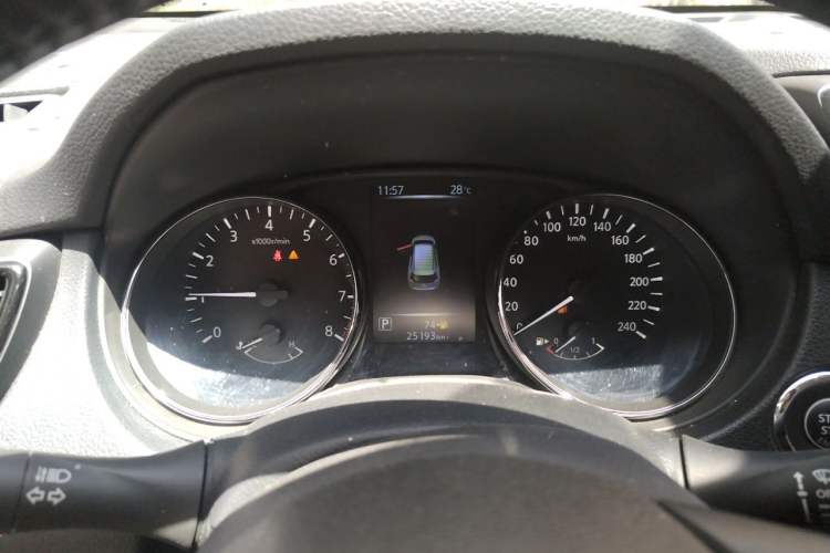 Used Nissan X-Trail 2023 Classic 2.0L Two-Wheel Drive Smart Connect & Comfort Edition Instrument Cluster