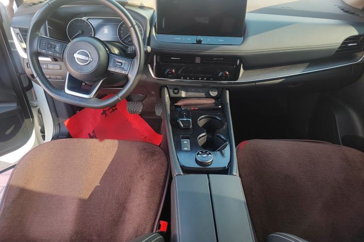 Used Nissan X-Trail 2023 e-POWER Ultra-Hybrid Dual-Motor All-Wheel-Drive Luxury Edition Interior 1