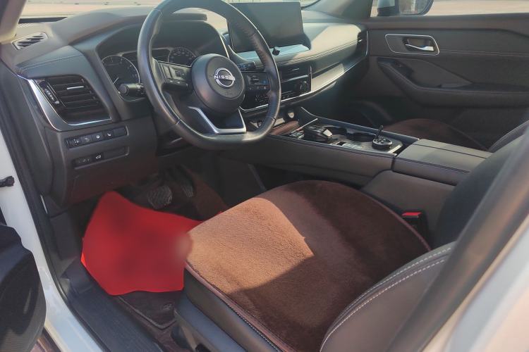 Used Nissan X-Trail 2023 e-POWER Ultra-Hybrid Dual-Motor All-Wheel-Drive Luxury Edition Interior 3
