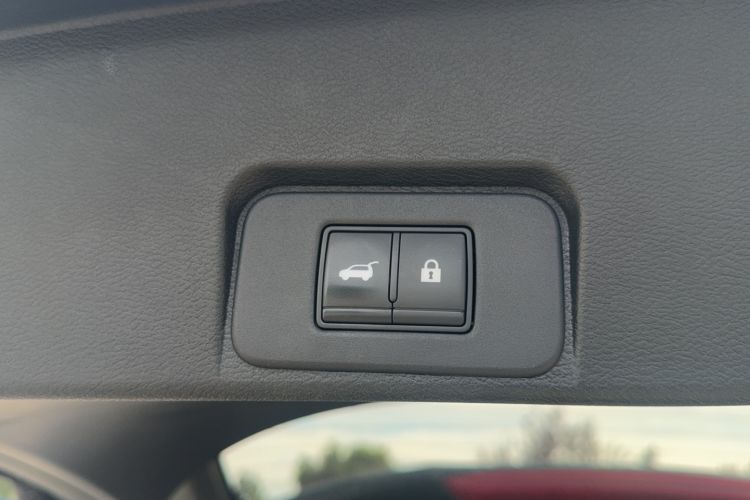Used Nissan X-Trail 2023 e-POWER Ultra-Hybrid Dual-Motor All-Wheel-Drive Supreme Edition Interior 3