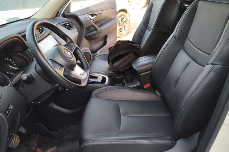 Used Nissan X-Trail 2023 Classic 2.0L Two-Wheel Drive Smart Connect & Comfort Edition Left Front Seat