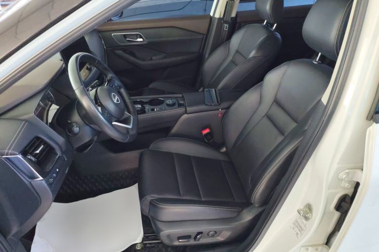 Used Nissan X-Trail 2023 e-POWER Ultra-Hybrid Dual-Motor All-Wheel-Drive Luxury Edition Left Front Seat