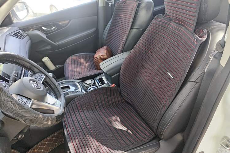 Used Nissan X-Trail 2023 Classic 2.0L Two-Wheel Drive Smart Connect Premium Edition Left Front Seat