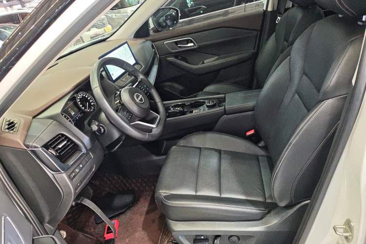 Used Nissan X-Trail 2023 e-POWER Ultra-Hybrid Dual-Motor All-Wheel-Drive Luxury Edition Left Front Seat