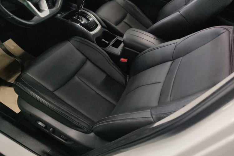 Used Nissan X-Trail 2023 Classic 2.0L Two-Wheel Drive Smart Connect Premium Edition Left Front Seat