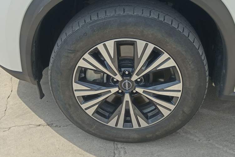 Used Nissan X-Trail 2023 e-POWER Ultra-Hybrid Dual-Motor All-Wheel-Drive Luxury Edition Left Front Wheel Hub