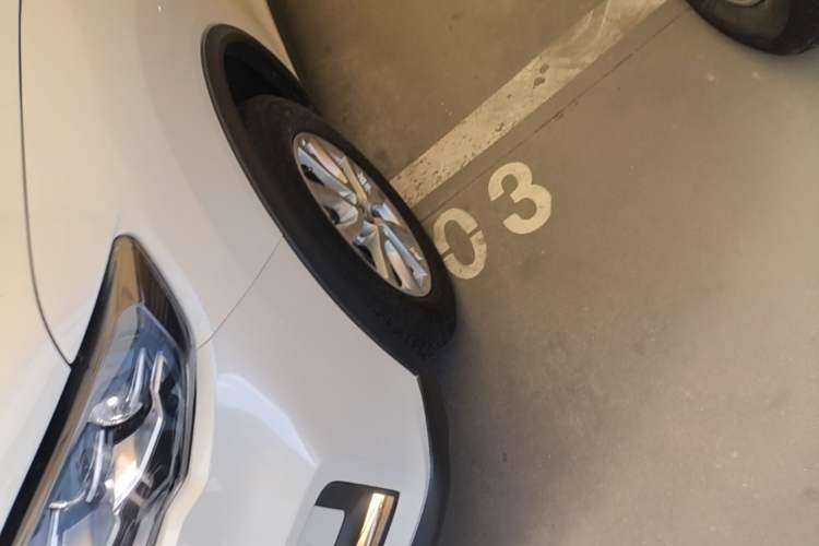 Used Nissan X-Trail 2023 Classic 2.0L Two-Wheel Drive Smart Connect Premium Edition Left Front Wheel Hub