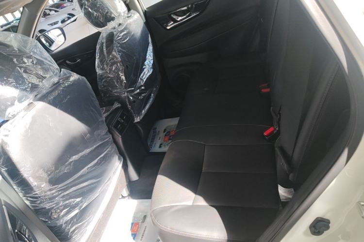 Used Nissan X-Trail 2023 Classic 2.0L Two-Wheel Drive Smart Connect Premium Edition Left Rear Seat