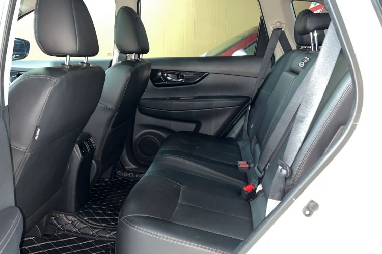 Used Nissan X-Trail 2023 Classic 2.0L Two-Wheel Drive Smart Connect & Comfort Edition Left Rear Seat