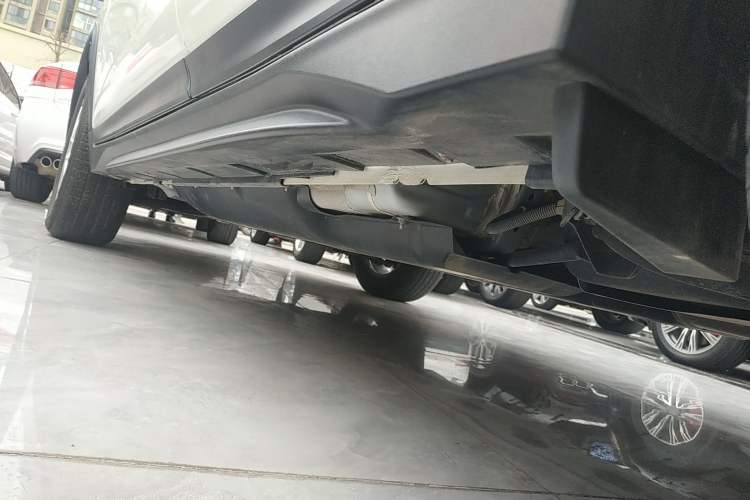 Used Nissan X-Trail 2023 Classic 2.0L Two-Wheel Drive Smart Connect Premium Edition Left Side Sill