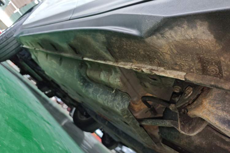 Used Nissan X-Trail 2023 Classic 2.0L Two-Wheel Drive Smart Connect & Comfort Edition Left Side Sill