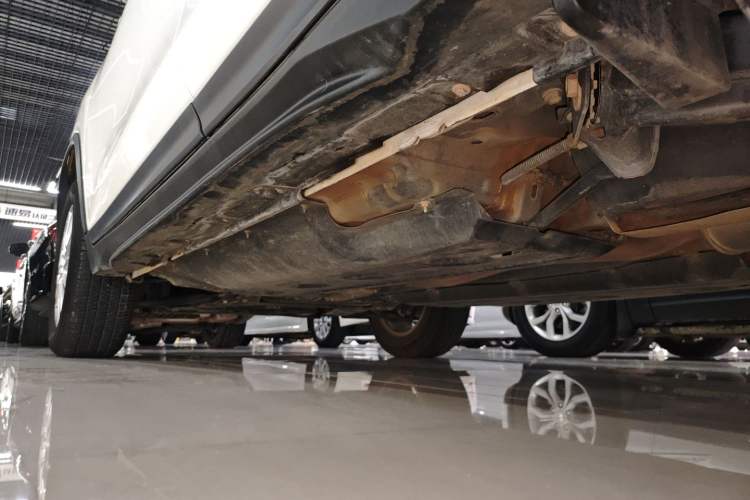 Used Nissan X-Trail 2023 Classic 2.0L Two-Wheel Drive Smart Connect & Comfort Edition Left Side Sill