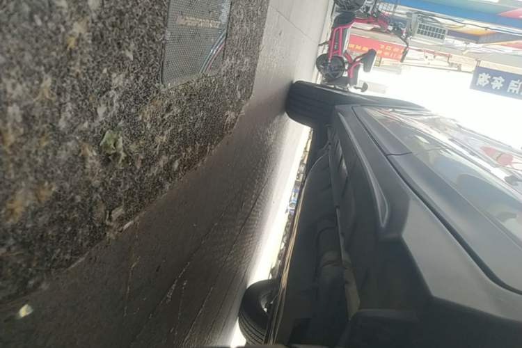Used Nissan X-Trail 2023 Classic 2.0L Two-Wheel Drive Smart Connect Premium Edition Left Side Sill