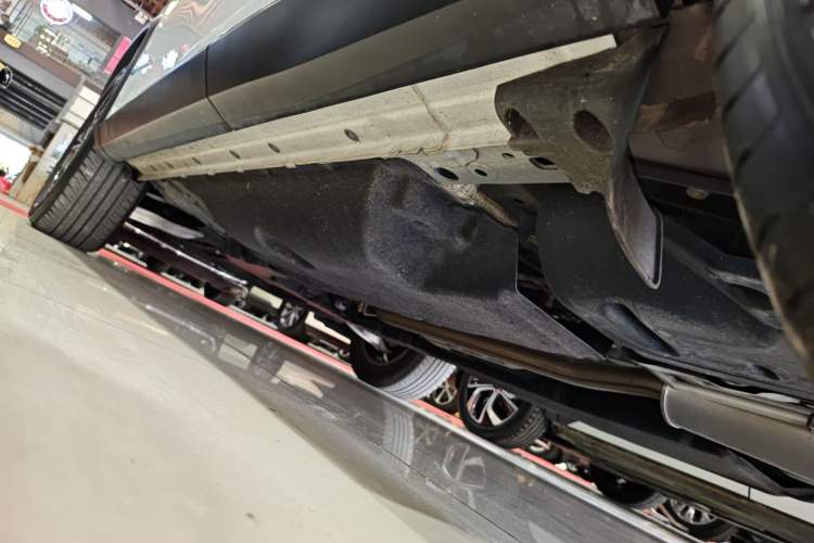 Used Nissan X-Trail 2023 e-POWER Ultra-Hybrid Dual-Motor All-Wheel-Drive Luxury Edition Left Side Sill