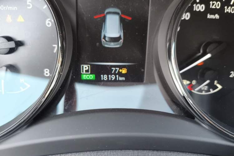 Used Nissan X-Trail 2023 Classic 2.0L Two-Wheel Drive Smart Connect & Comfort Edition Odometer Close Up