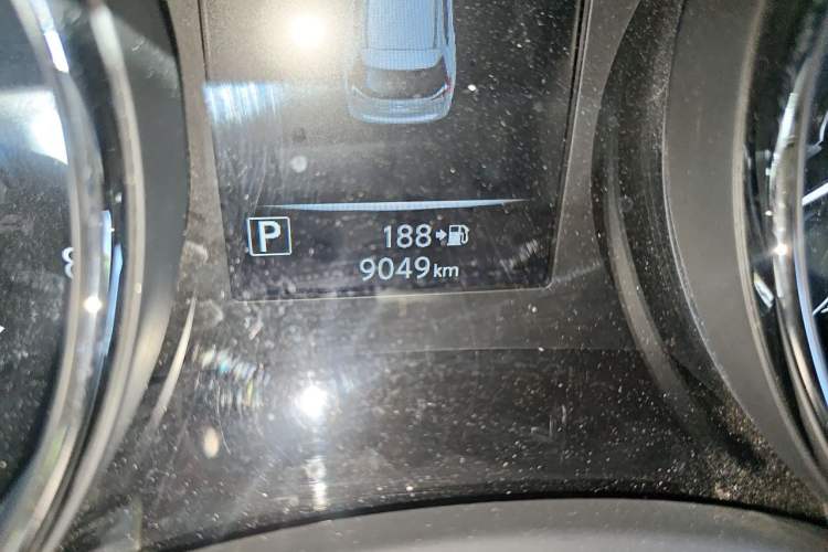 Used Nissan X-Trail 2023 Classic 2.0L Two-Wheel Drive Smart Connect Premium Edition Odometer Close Up