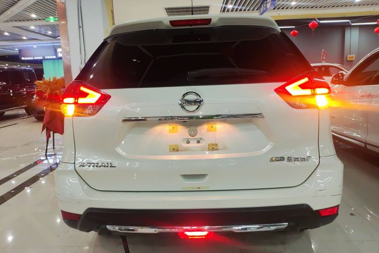 Used Nissan X-Trail 2023 Classic 2.0L Two-Wheel Drive Smart Connect Premium Edition Rear