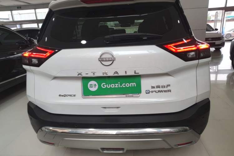 Used Nissan X-Trail 2023 e-POWER Ultra-Hybrid Dual-Motor All-Wheel-Drive Luxury Edition Rear