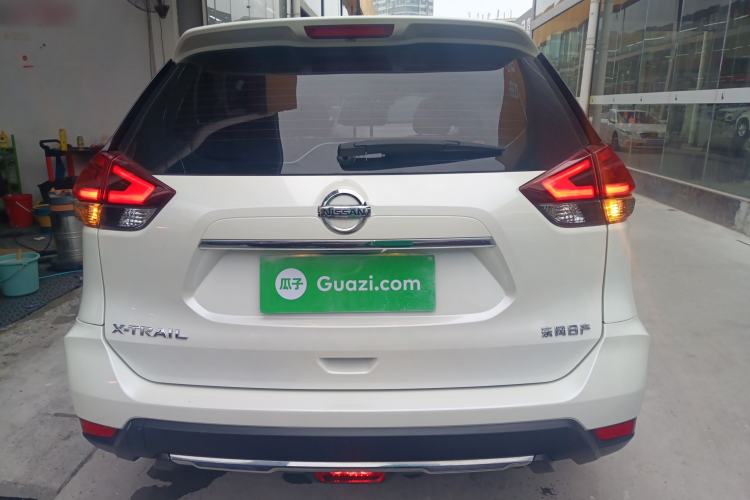 Used Nissan X-Trail 2023 Classic 2.0L Two-Wheel Drive Smart Connect Premium Edition Rear