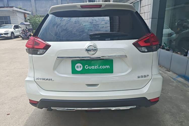 Used Nissan X-Trail 2023 Classic 2.0L Two-Wheel Drive Smart Connect Premium Edition Rear