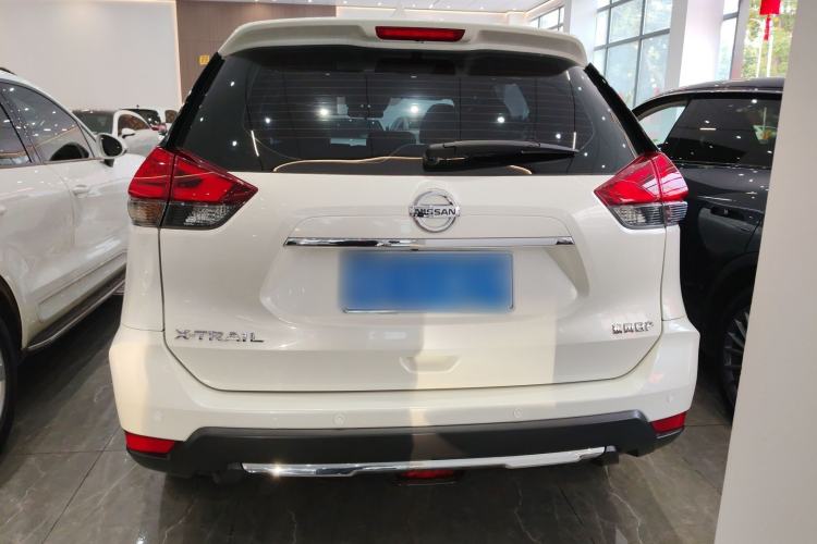 Used Nissan X-Trail 2023 Classic 2.0L Two-Wheel Drive Smart Connect Premium Edition Rear