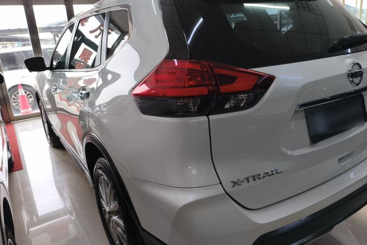 Used Nissan X-Trail 2023 Classic 2.0L Two-Wheel Drive Smart Connect Premium Edition Rear Left 45 Deg