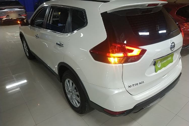 Used Nissan X-Trail 2023 Classic 2.0L Two-Wheel Drive Smart Connect & Comfort Edition Rear Left 45 Deg