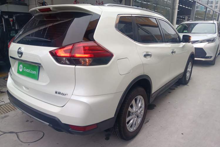 Used Nissan X-Trail 2023 Classic 2.0L Two-Wheel Drive Smart Connect Premium Edition Rear Right 45 Deg
