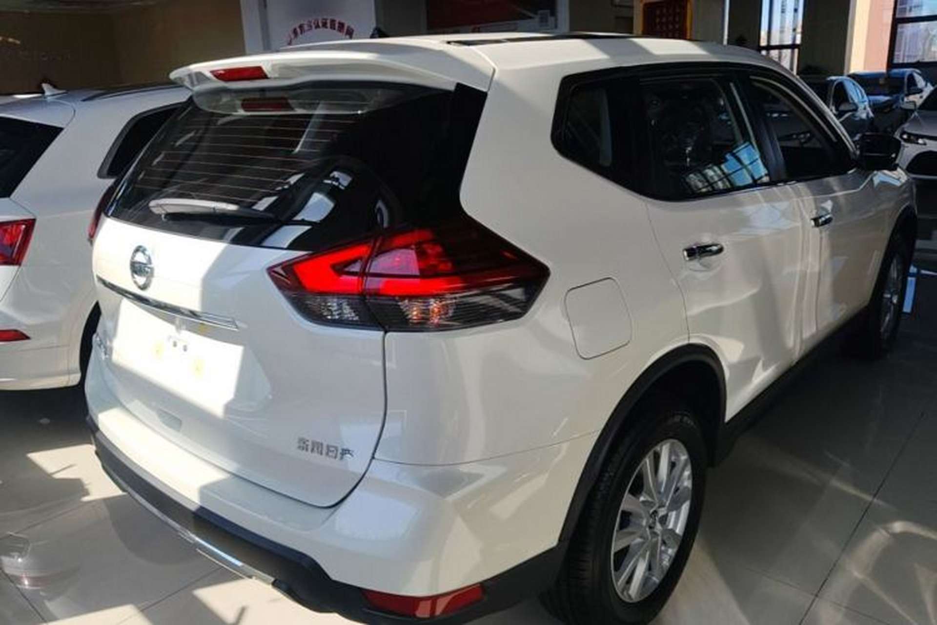 Used Nissan X-Trail 2023 Classic 2.0L Two-Wheel Drive Smart Connect Premium Edition Rear Right 45 Deg