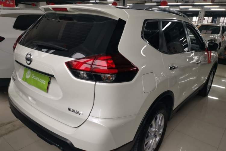 Used Nissan X-Trail 2023 Classic 2.0L Two-Wheel Drive Smart Connect Premium Edition Rear Right 45 Deg