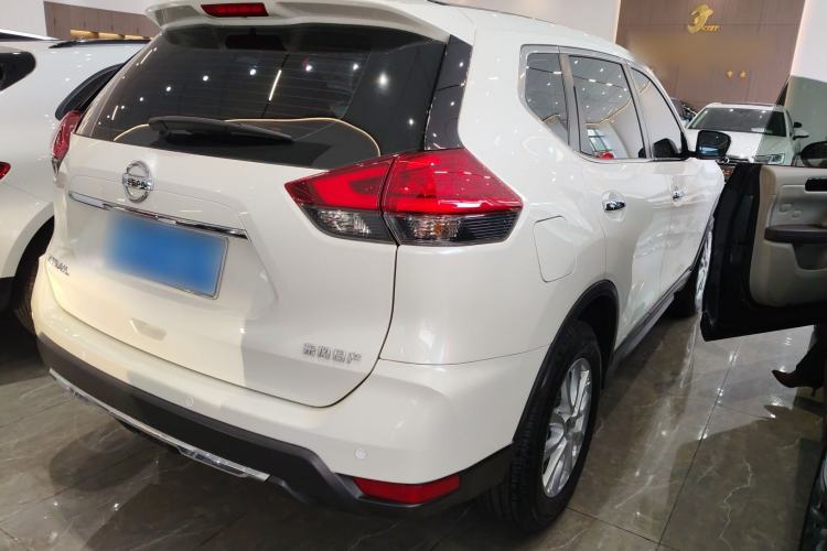 Used Nissan X-Trail 2023 Classic 2.0L Two-Wheel Drive Smart Connect Premium Edition Rear Right 45 Deg