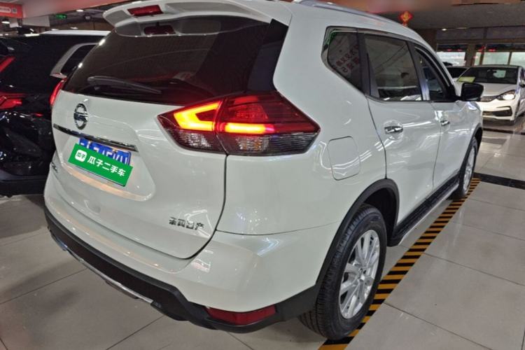 Used Nissan X-Trail 2023 Classic 2.0L Two-Wheel Drive Smart Connect Premium Edition Rear Right 45 Deg